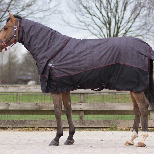 QHP Turnout Rug 600D 300gr with detachable neck