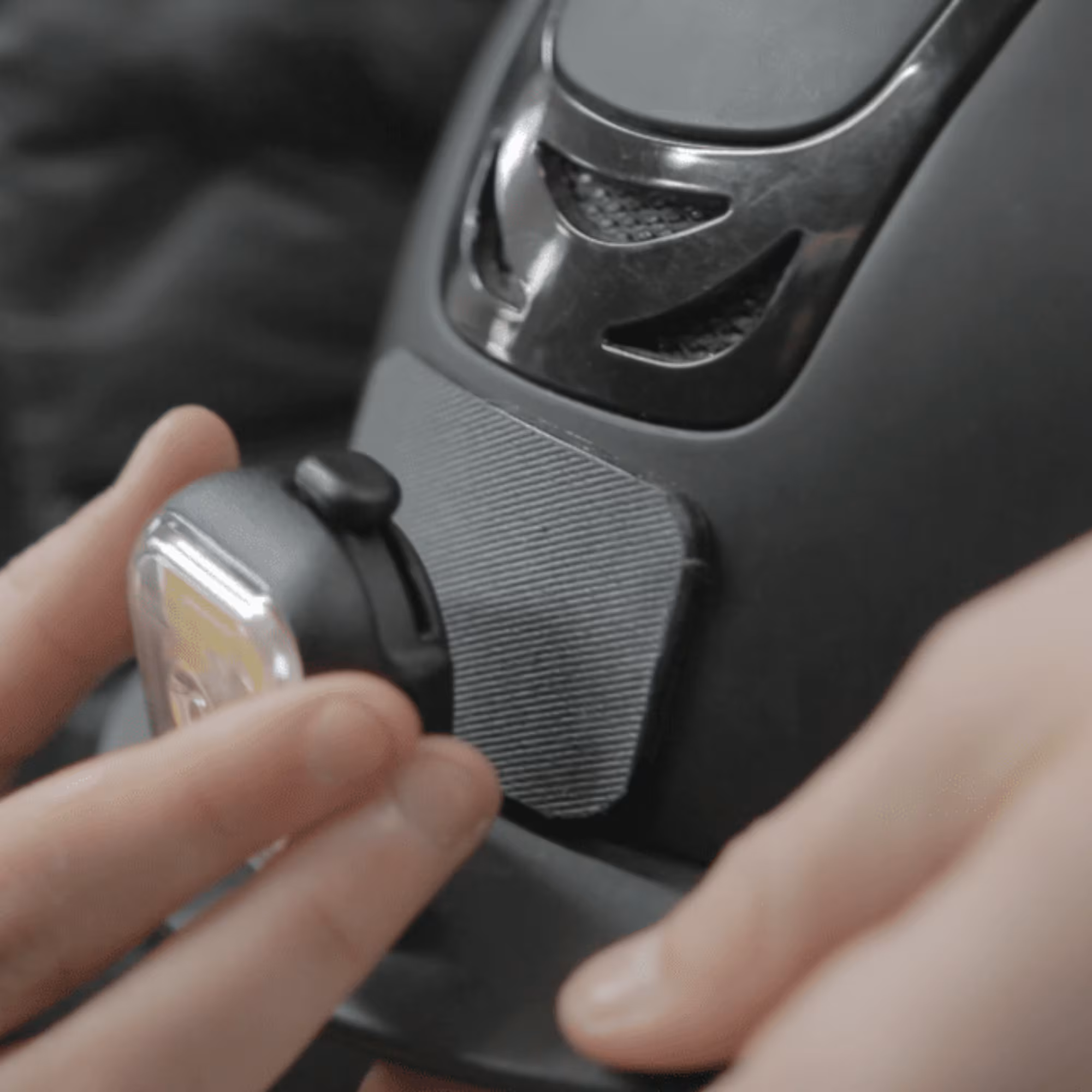 Meolinq Mounting Pad for Light 01 - Image 5